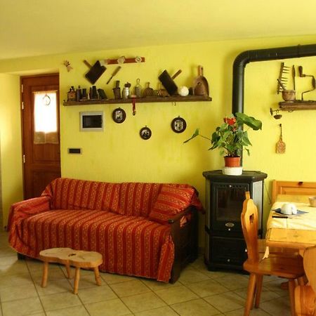Pontboset B&B La Borma Di Pombo מראה חיצוני תמונה