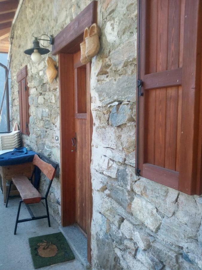 Pontboset B&B La Borma Di Pombo מראה חיצוני תמונה